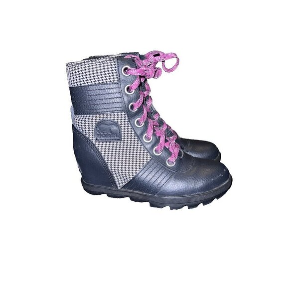 SOREL Girls Lexie Wedge Heel Boots Size 1 Black Checkered Leather Pink Laces - Picture 1 of 10